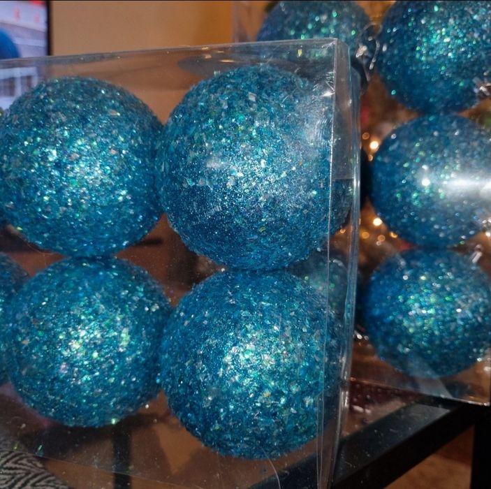 12 bolas de Natal azuis novas