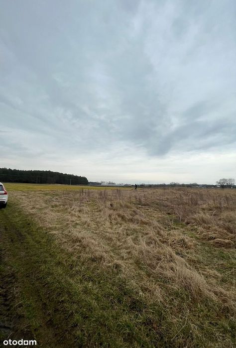 Działka budowlana 33x27 m w spokojnej okolicy