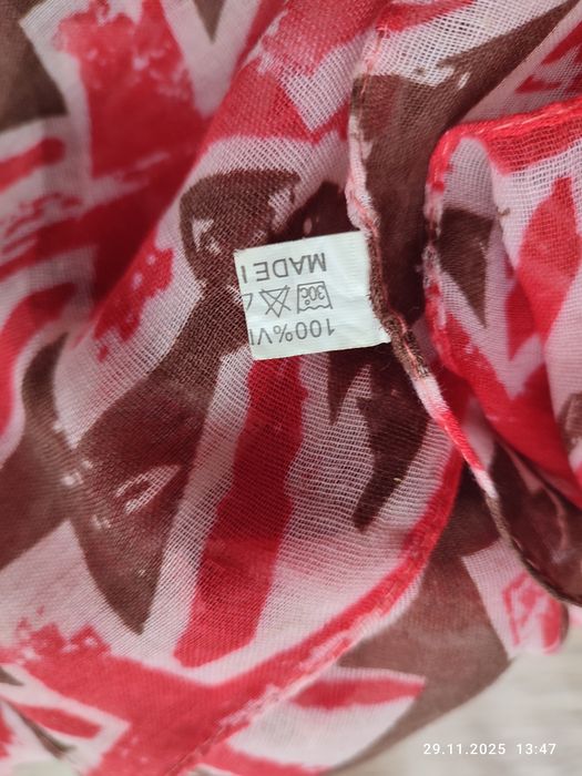 Duży szal z 100% viscosy