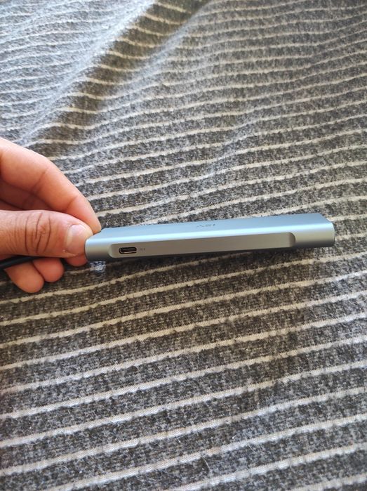 Adaptador USB e HDMI/Hub USB-c isy