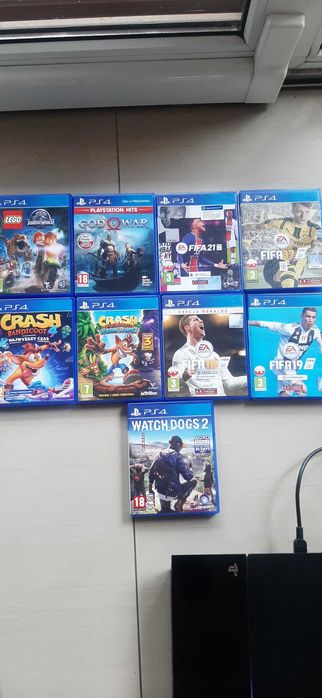 Gry na PS4 Różne tytuły.