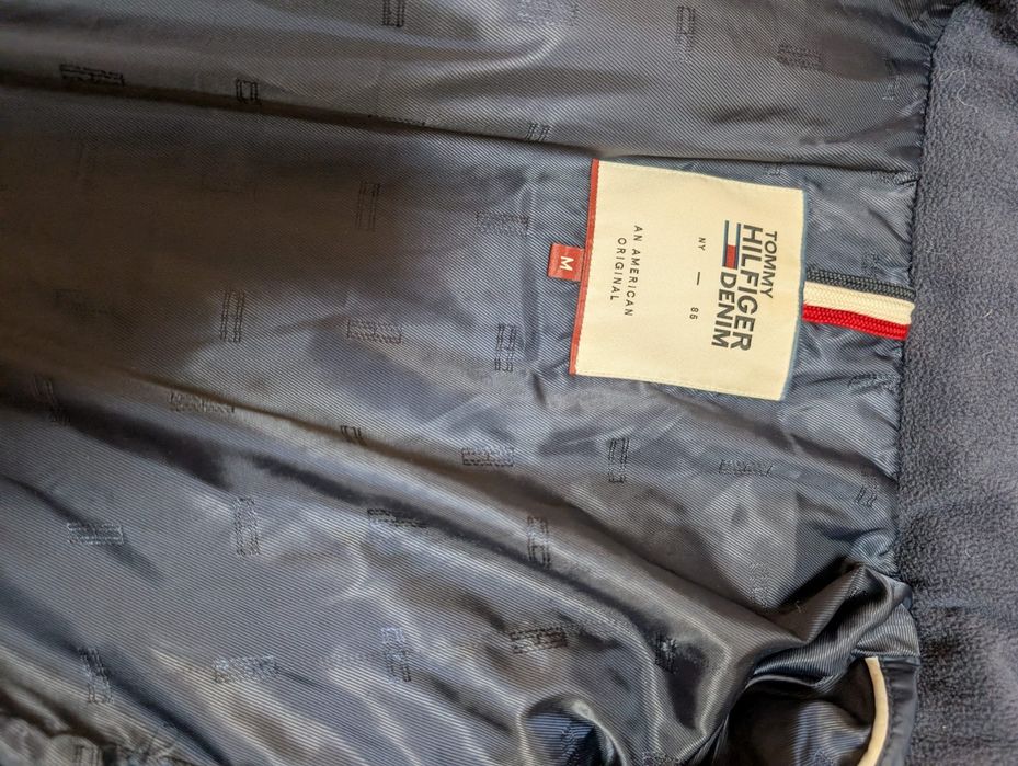 Куртка пуховик Tommy Hilfiger M розмір original