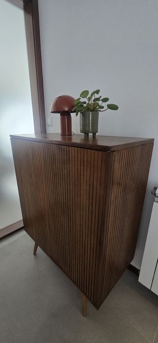 Aparador de Madeira Estilo Mid-Century
