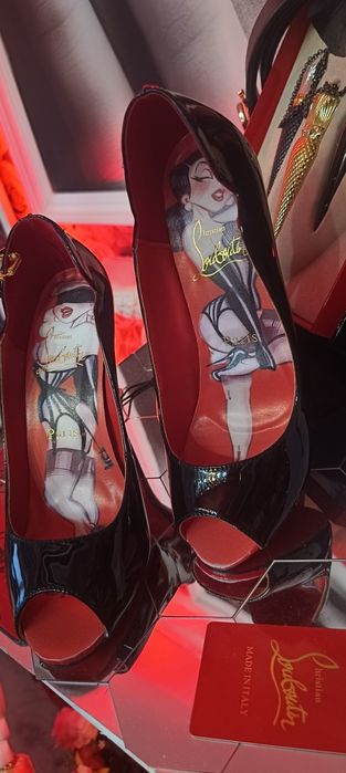 Christian Louboutin szpilki 40