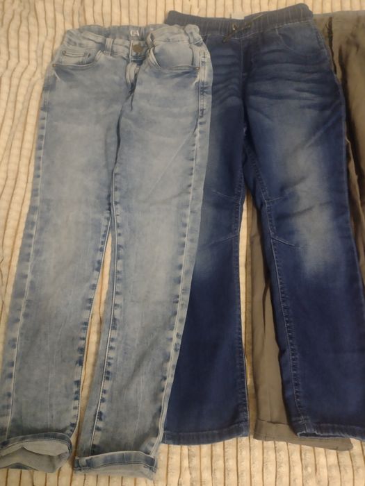 Пакет одягу в школу на 134 см