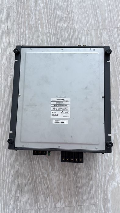 Alpine Amplifier447049696869109763