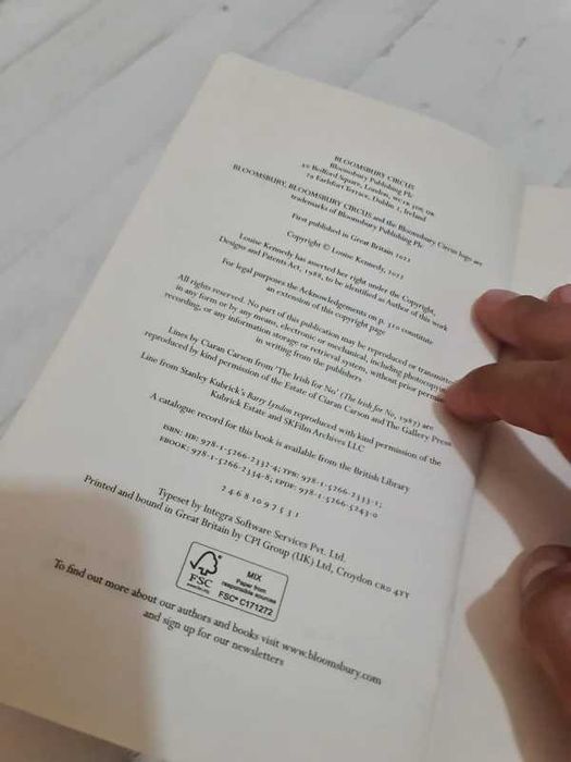 Livro Trespasses Louise Kennedy Book
