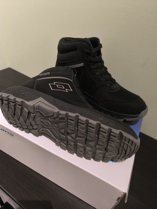 Buty zimowe Lotto rozmiar 43, męskie, Nowe. Okazja