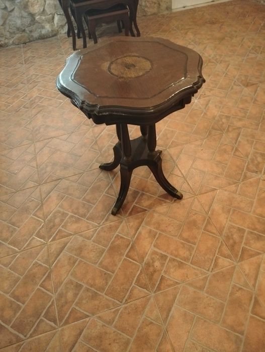 Moveis decorativos em nogueira