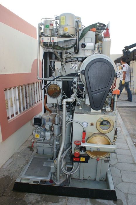 Maquina Limpeza a Seco Donini solar