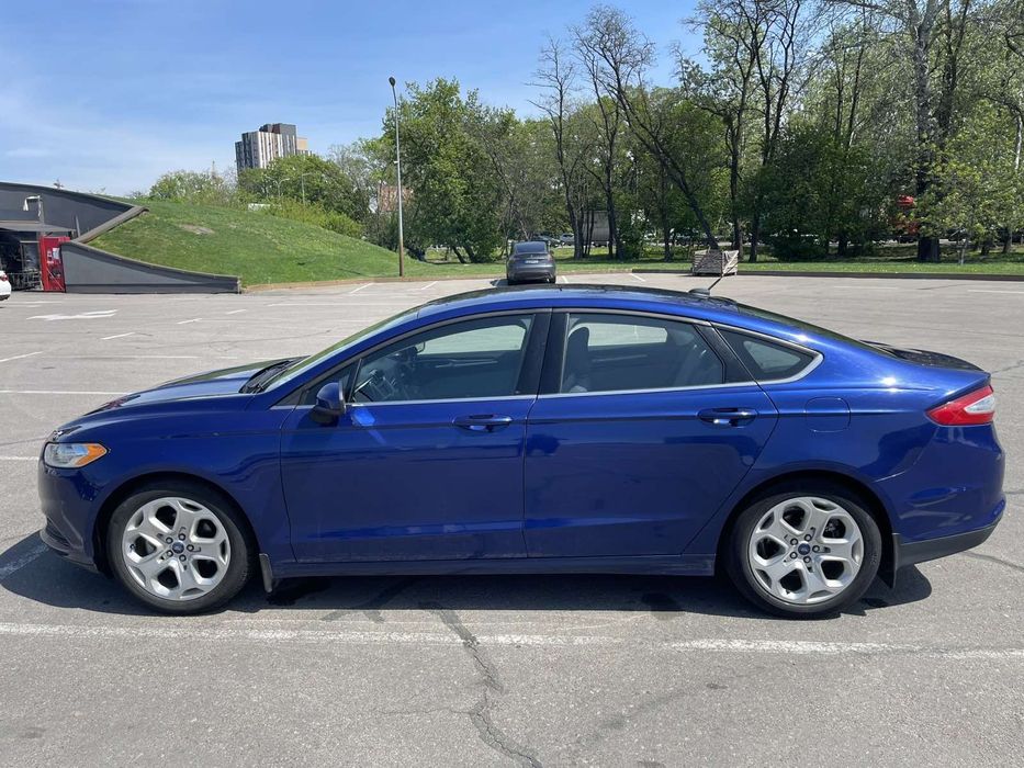 Автомобіль Ford Fusion 2.5 інжектор АКП