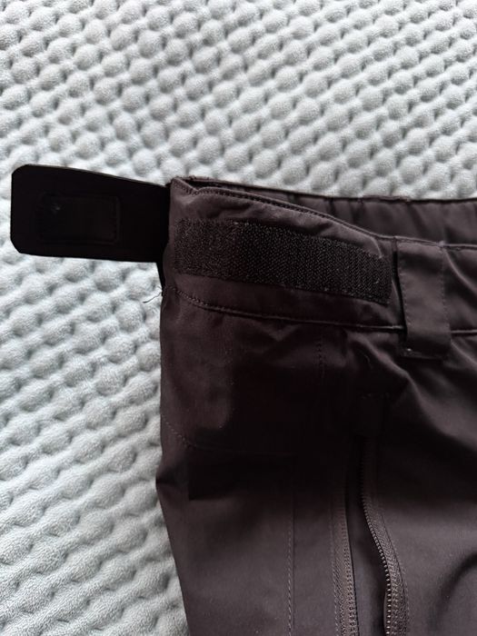 Reima ! Czarne spodnie narciarskie 134