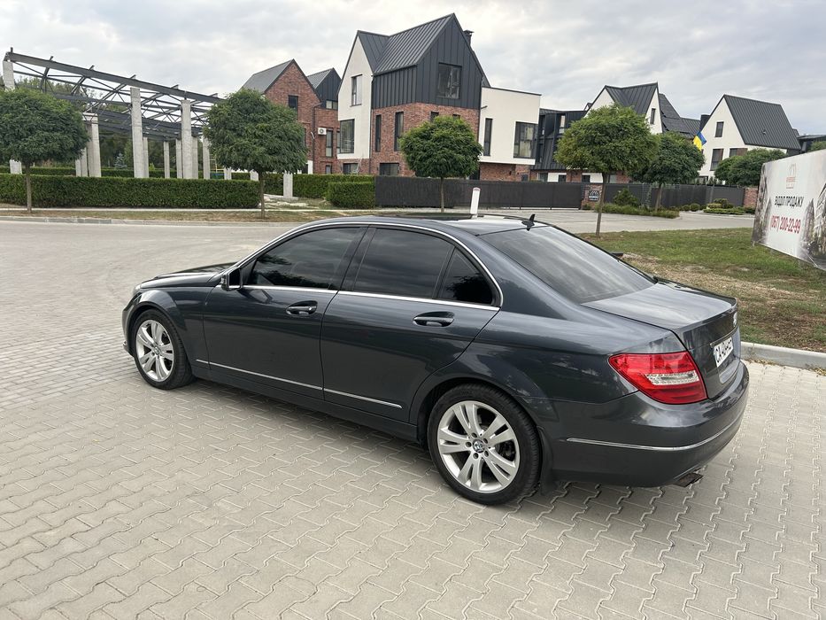 Mercedes-Benz w204 2013