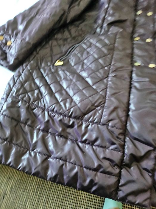 Kispo de cor violeta