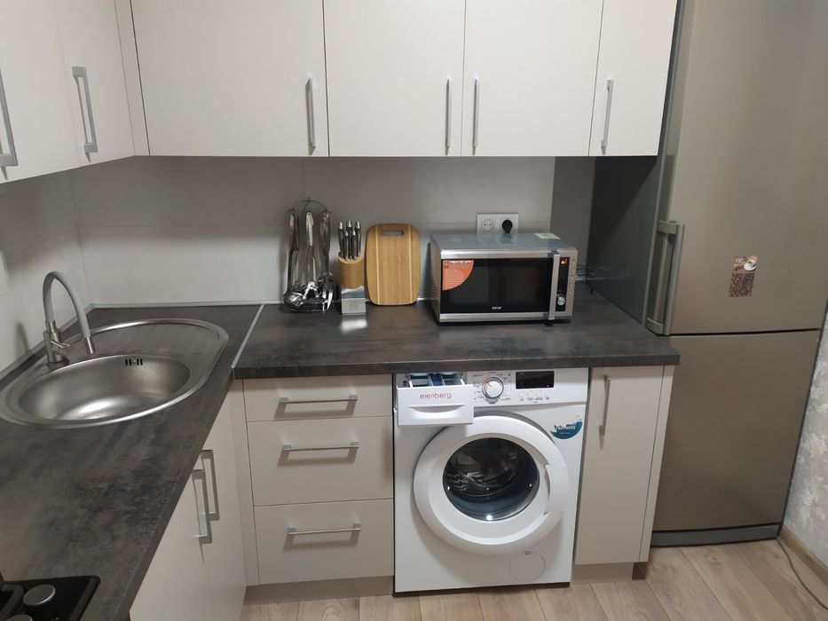 Сучасна квартира - тихий центр, Цум, МБК