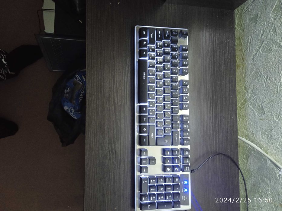 Клавиатура игровая