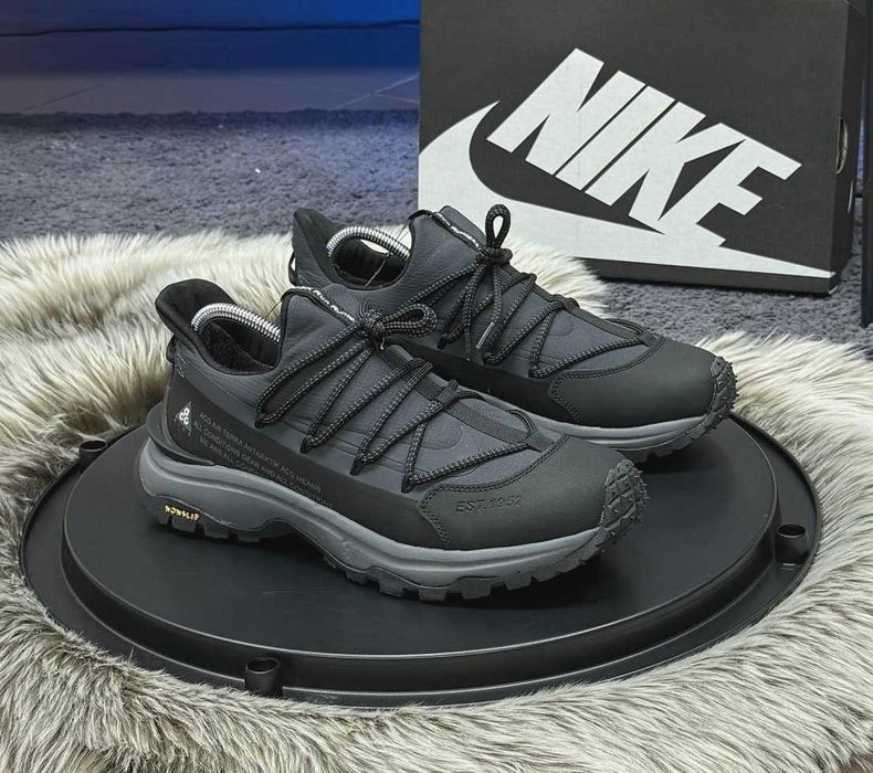 Мужские термо кроссовки Найк черно серые Nike гор текс