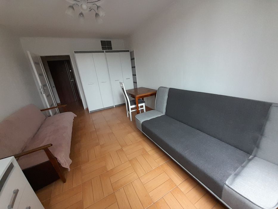 2 pokoje  z osobną kuchnią Azory ul. Różyckiego