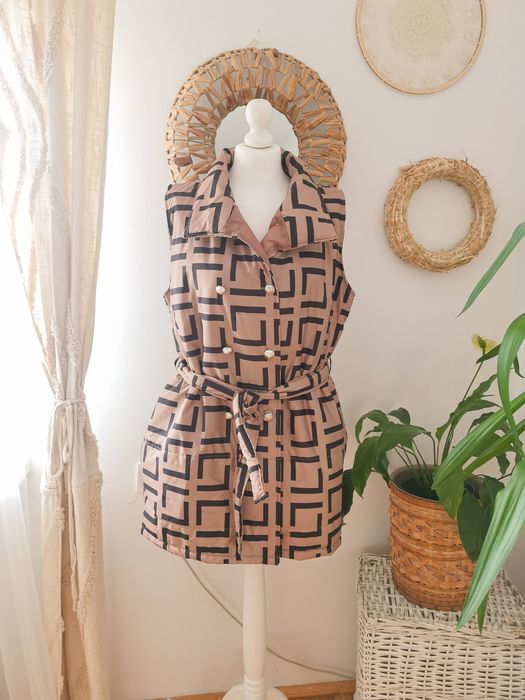Beżowy bezrękawnik kamizelka w czarne wzory włoska nowa XL L