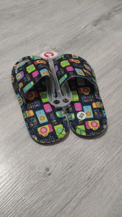 Дитячі воілочні тапочки