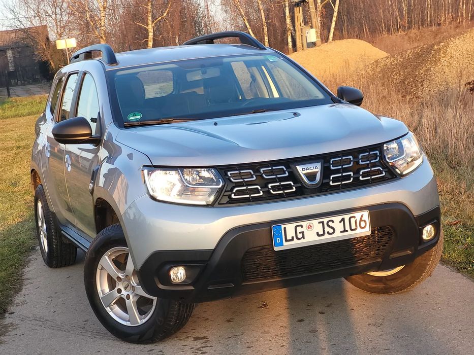 Dacia Duster 1.6 Benz Esential Klima Pdc Grzane Fotele Idealny