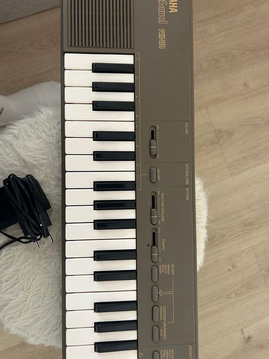 Teclado Yamaha PortaSound PSS-150 Vintage – 37 Teclas + Transformador