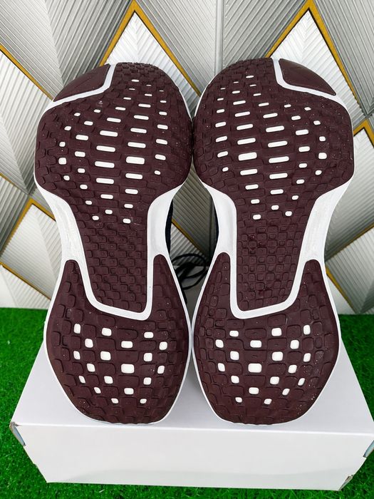 Кросівки Nike ZoomX Invincible Run Flyknit 3 / Nike Invincible (48р32 см)