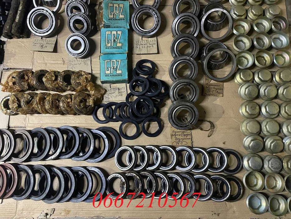 Ступеці, підшипники, сальніки Уаз, Газ 21 Газ 24, Газ 52 Газ 53, Зіл