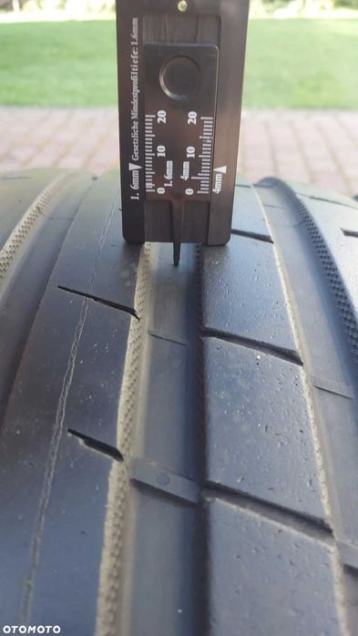 Opony Nokian Poweproof 225/50/18
