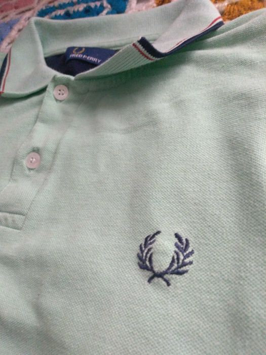 Polos Lacoste, Loding, Springfield e Fred Perry em muito bom estado