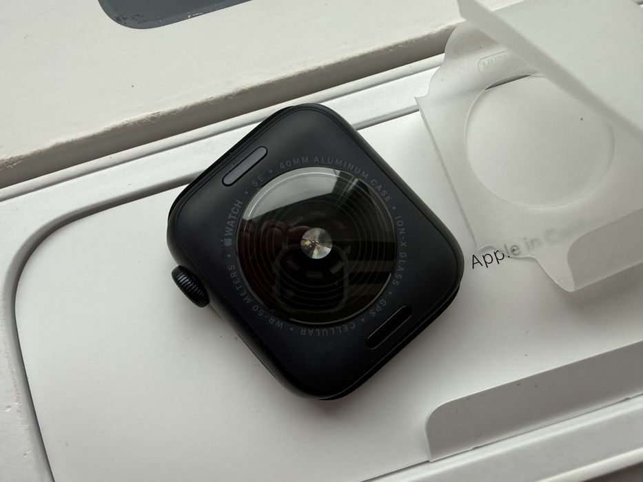 Apple Watch SE 3 40mm Midnight 100%
