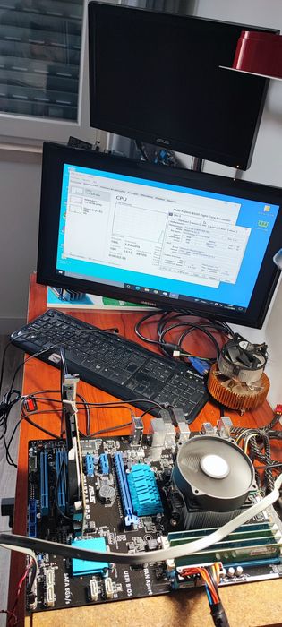 Motherboard ASUS M5A97 LE R2.0  ( Socket AM3+ )