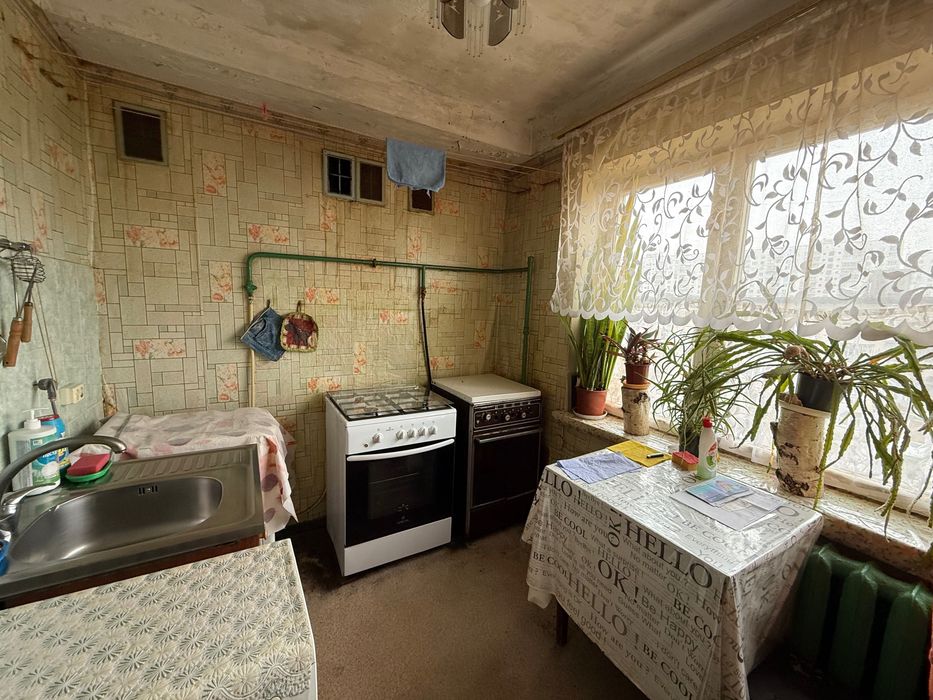 Продаж кімнати, метро Дарниця 15 хвилин пішки
