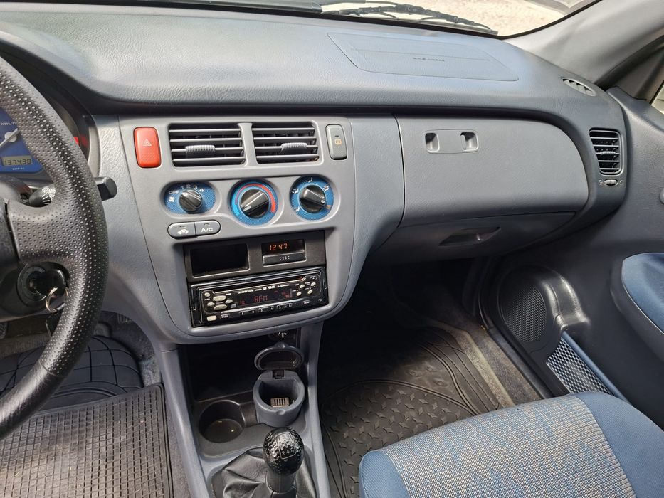 Honda HRV.  1600 c.c.