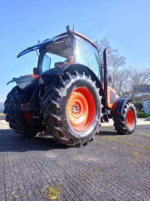 Kubota M135 GX||