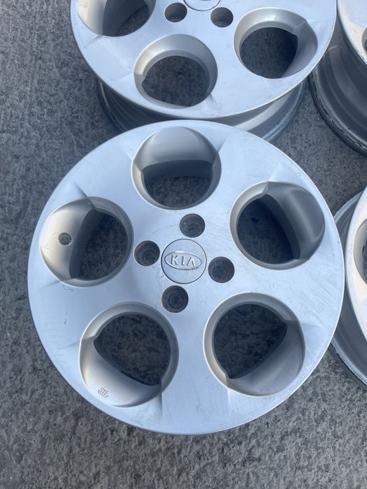 Легкосплавніw диски 4*100R15 Hundai, Kia, Mazda