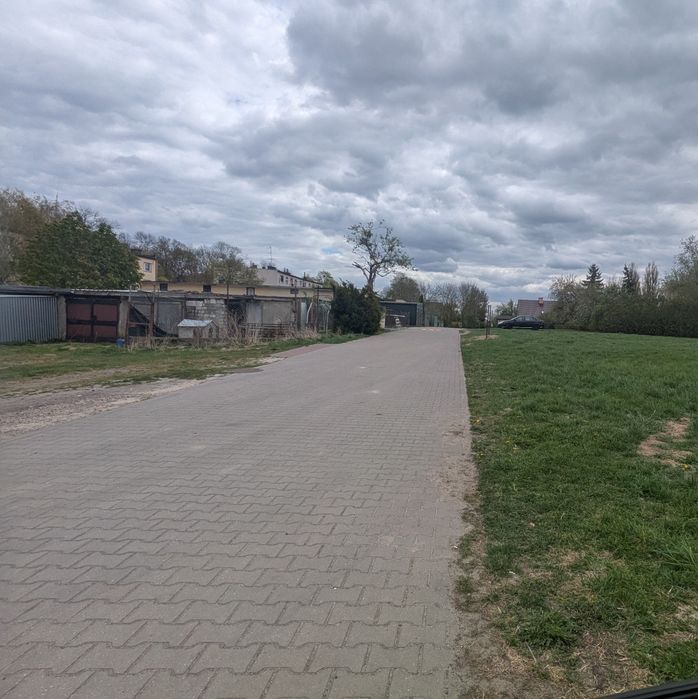 Sprzedam działkę budowlaną Chrząstowo