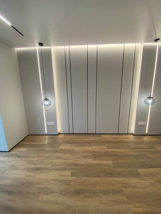 В наявності є чудова 2-х кімнатна квартира