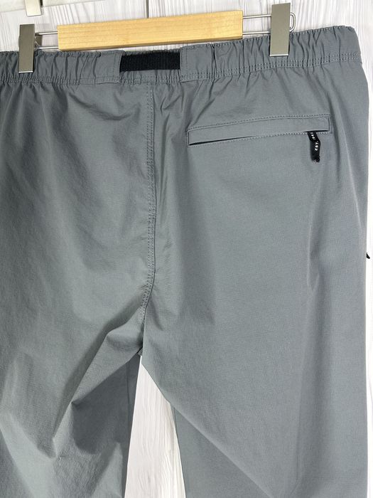 H&M Regular нейлонові джогери штани з гарним дизайном Розмір XL