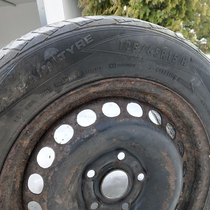 Opona+Felga 195/65 r15