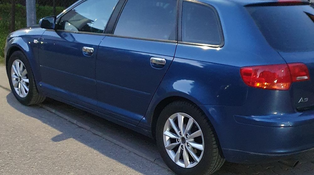Audi A3 8p 1.6fsi benzyna