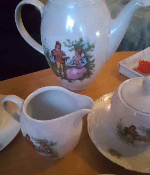 Porcelana Wawel miłość wiedeńska prl