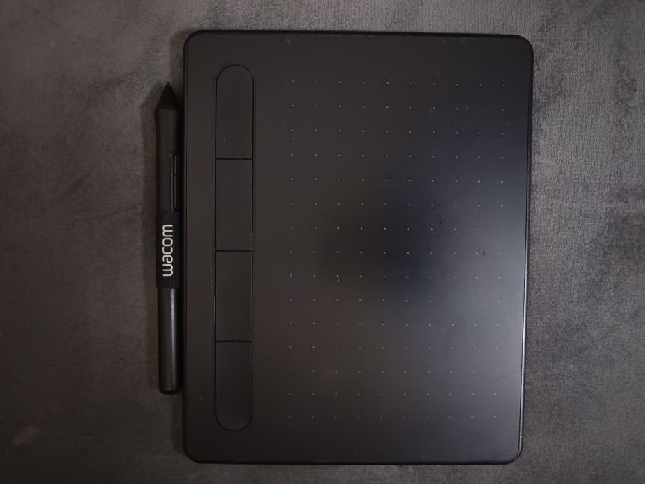 Wacom Graphics Tablet444482523109140482
