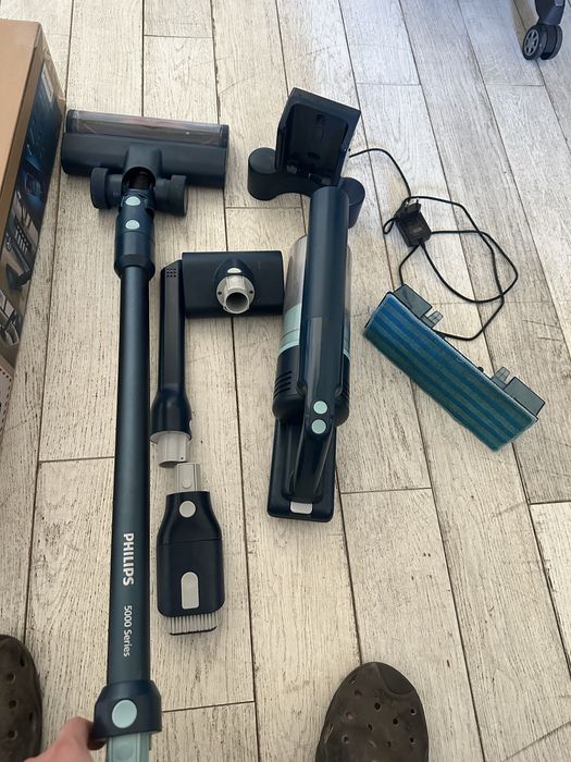 Продам пилосос philips 5000