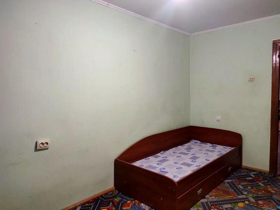 Продаж 4-кімнатної квартири 84,1 м кв. в  ближньому центрі м. Старий Самбір Самбірського району Львівської області.