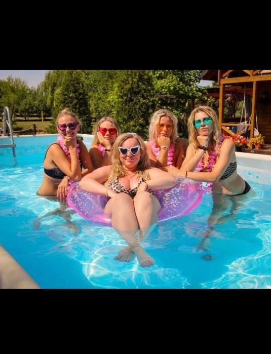 BANIA-BALIA-JACUZZY/SAUNA                         
 Chata w Józefkowie