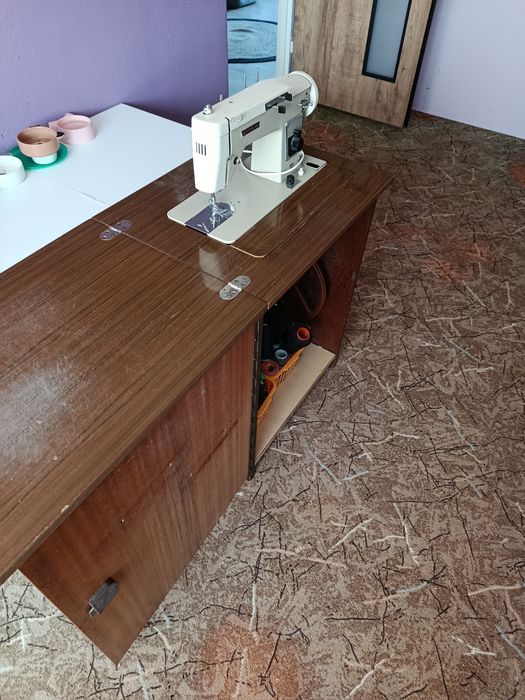 Maszyna do szycia Predom 466 Wrzosowa • OLX.pl
