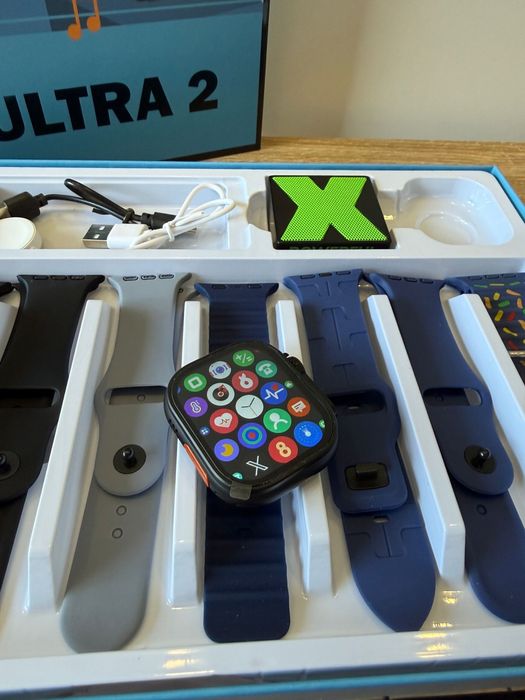 Smartwatch Kit 7+1 com Caixa de Som Bluetooth, 7 Pulseiras e Carregador
