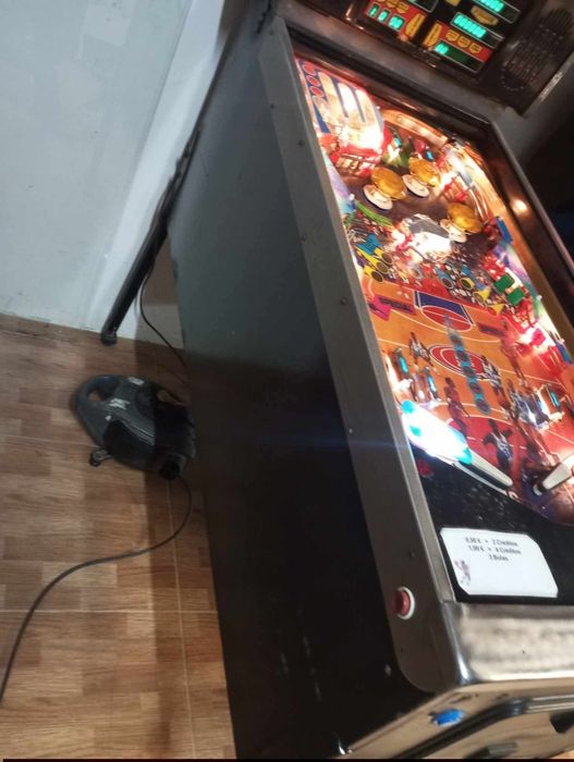 Máquina flippers mac nba

Restaurada e totalmente funcional 

Toda em