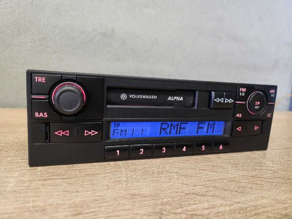 Radio samochodowe Oryginalne Volkswagen ALPHA 5 V / VW Golf 4 Passat b5, Polo, lupo Transporter T4 , T5  Gamma
